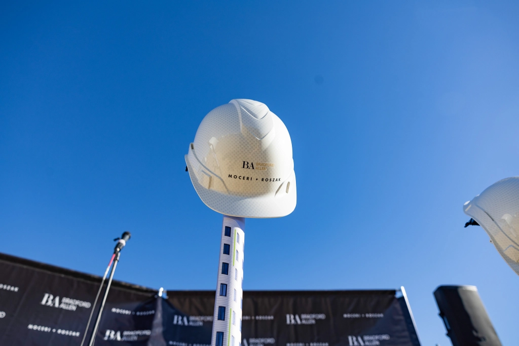 Bradford Allen lands $72M loan in nation’s top apartment market